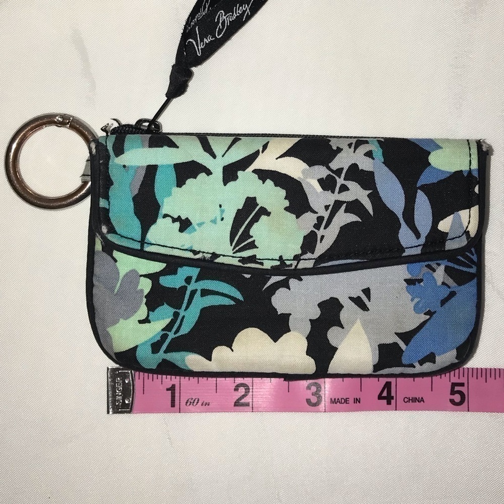 🌻Vera Bradley Coin Clutch - Picture 2 of 3
